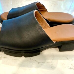 Shoe The Bear Black Leather Chunky Slide Sandals Lug Sole EU 41